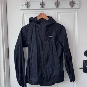 Patagonia Women’s Black Windbreaker